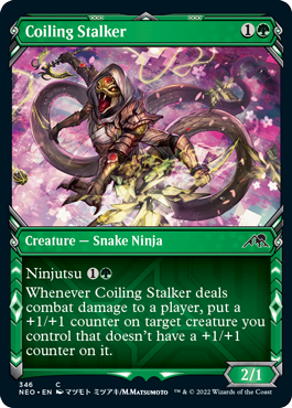 【ENG】【Foil】■ショーケース■《とぐろ巻きの忍び寄り/Coiling Stalker》[NEO]